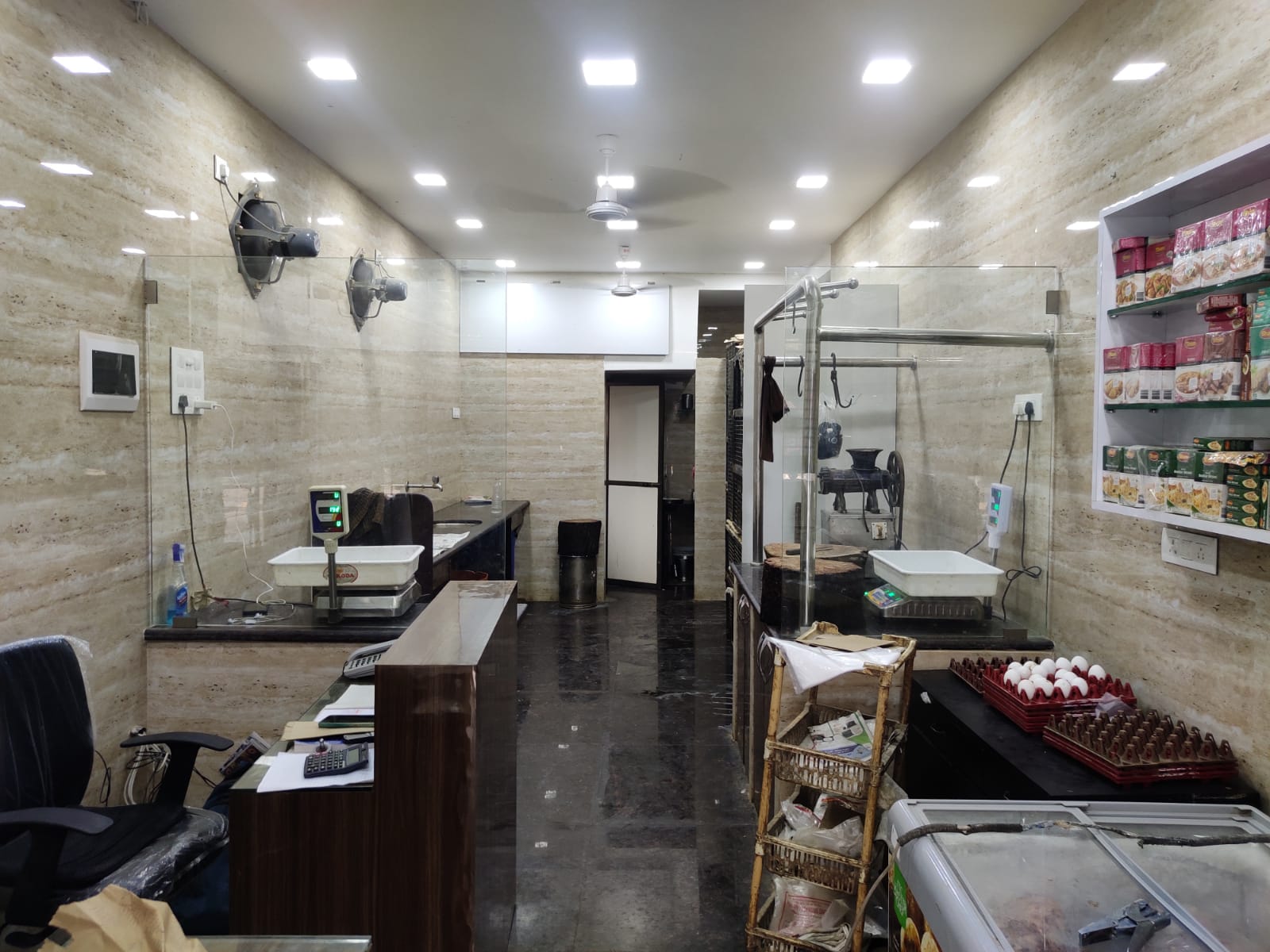 Prime Rose 300SQ commercial interior